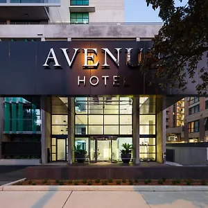 Avenue Canberra